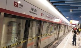 最新爆料地铁视频大全,最新爆料视频大盘点，揭秘地下交通的精彩瞬间